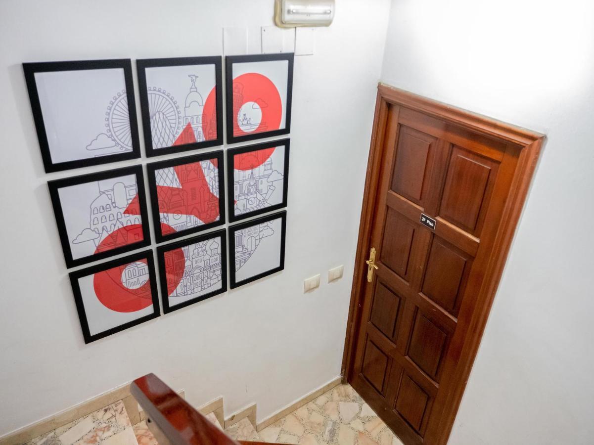 Oyo Hospedaje La Tita Santiago de Compostela Exteriér fotografie